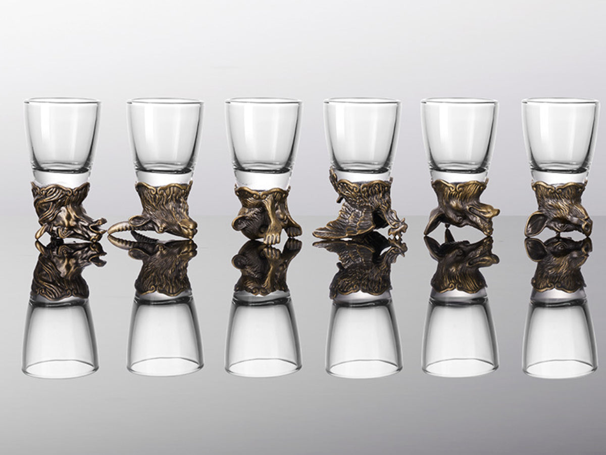 Set di 12 bicchierini da 25ml + caraffa da 250ml, personalizzabile con incisione