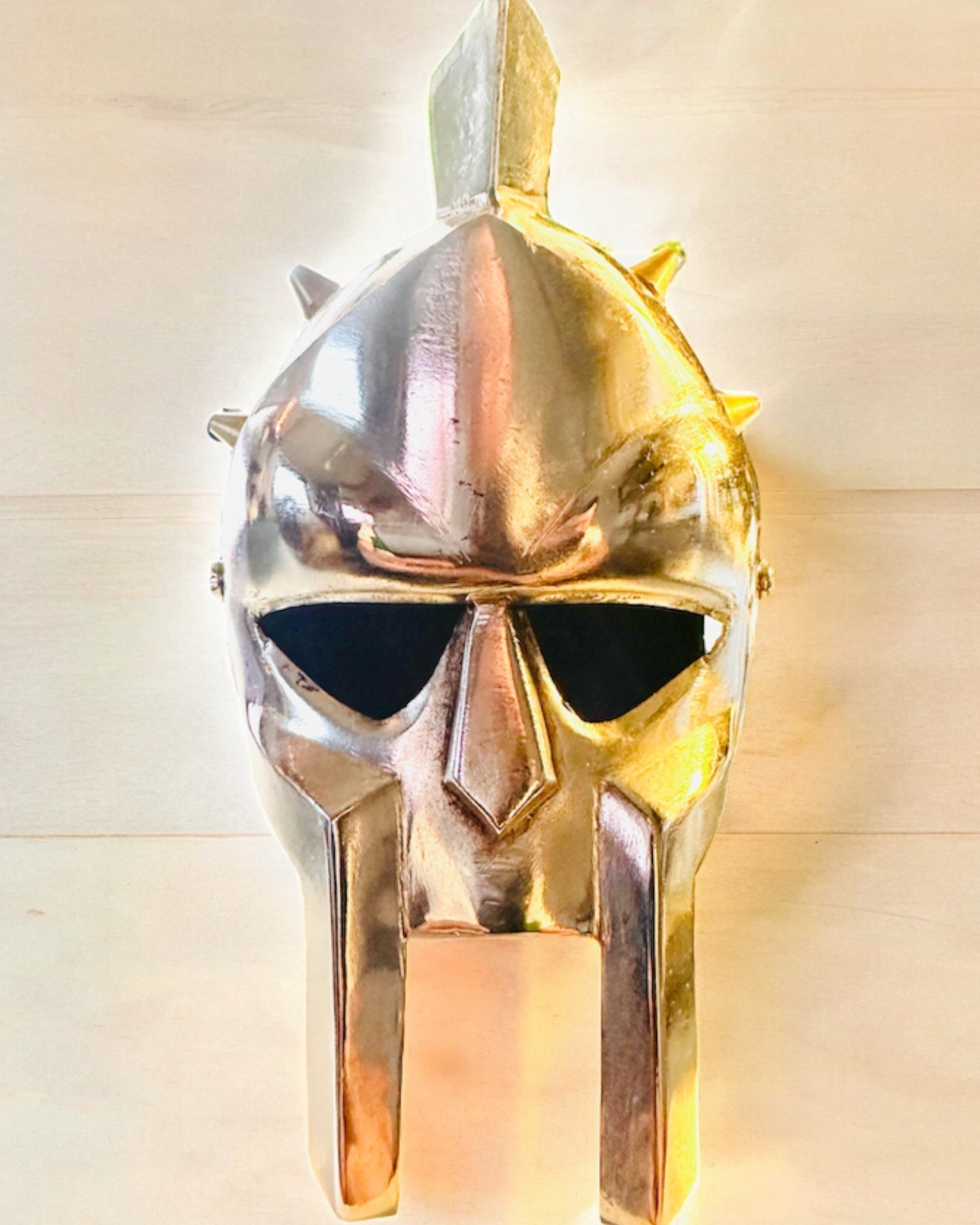 Maschera da Gladiatore Cavalleresca "Sparta" - possibilità di personalizzazione con incisione