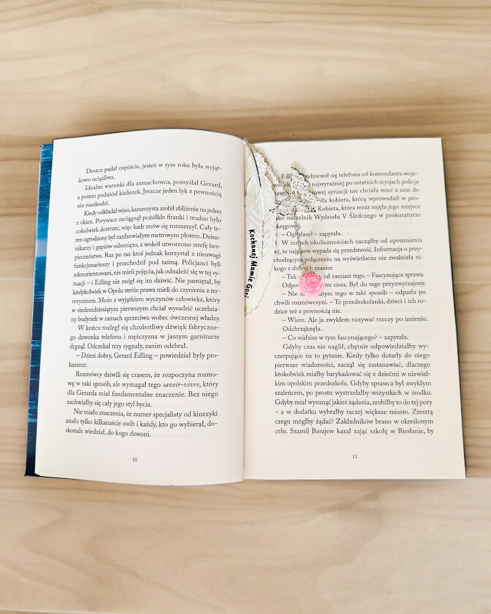 Segnalibro Creativo in Stile Retrò con Motivo di Piuma e Farfalla – Elegante Regalo per mamma, insegnante, Promozionale, Colore Argento/rosa