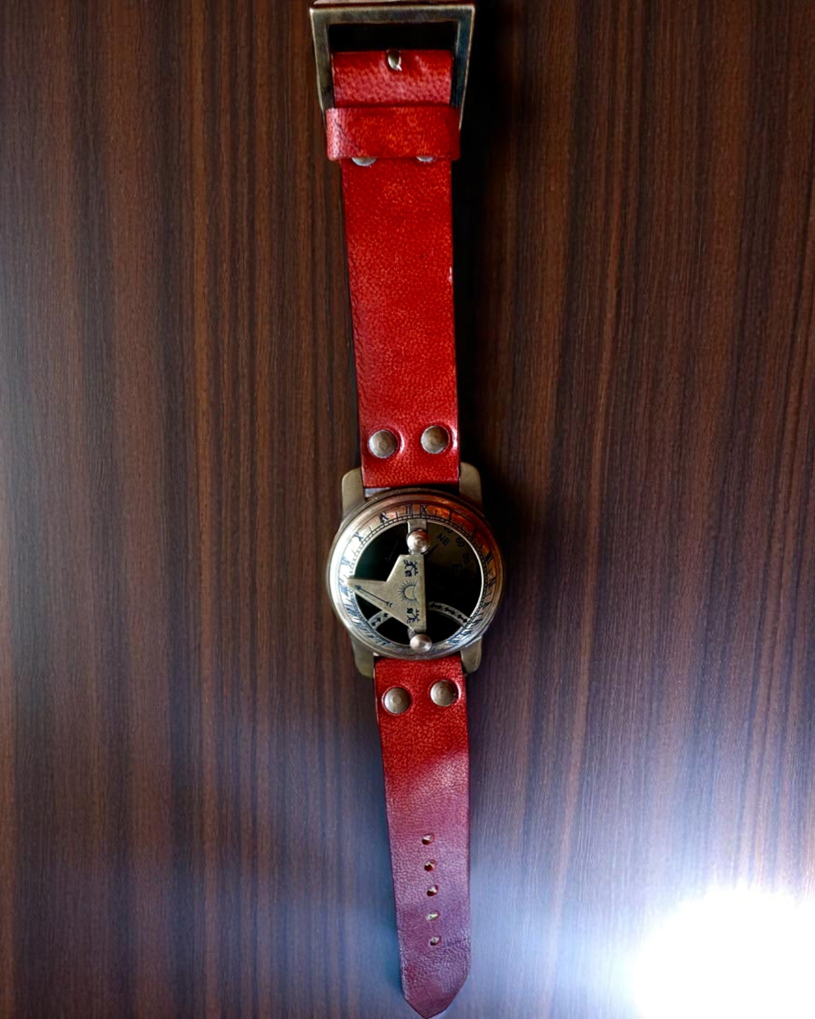 Orologio Solare con Bussola - Fatto a Mano, Artigianato Autentico, possibilità di incisione