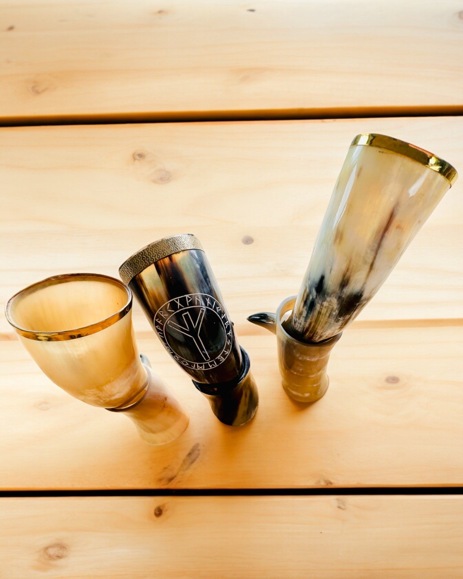 Tazza Corno "Viking Valor" - Incisa a Mano, Qualità Premium - 4 varianti disponibili