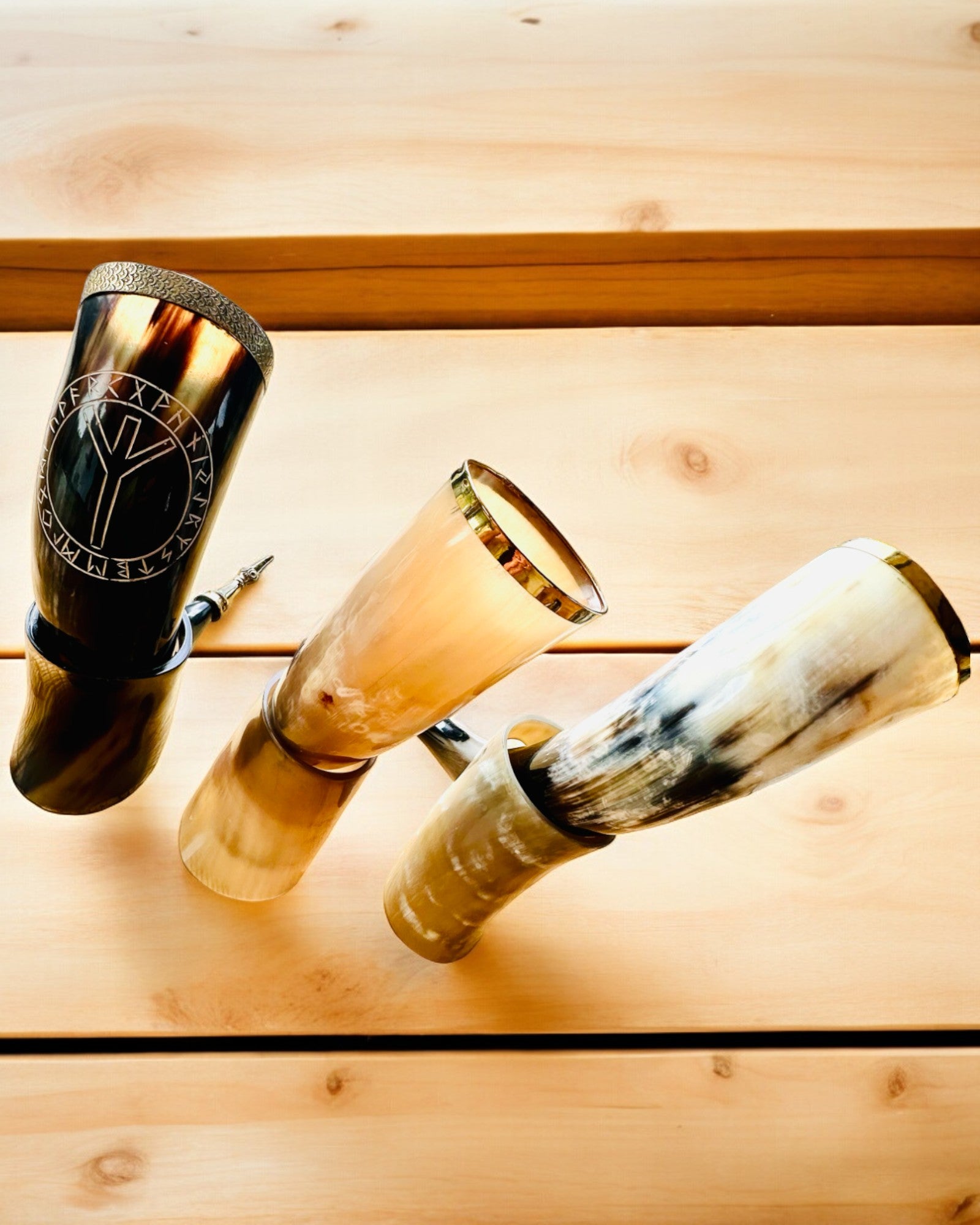 Tazza Corno "Viking Valor" - Incisa a Mano, Qualità Premium - 4 varianti disponibili