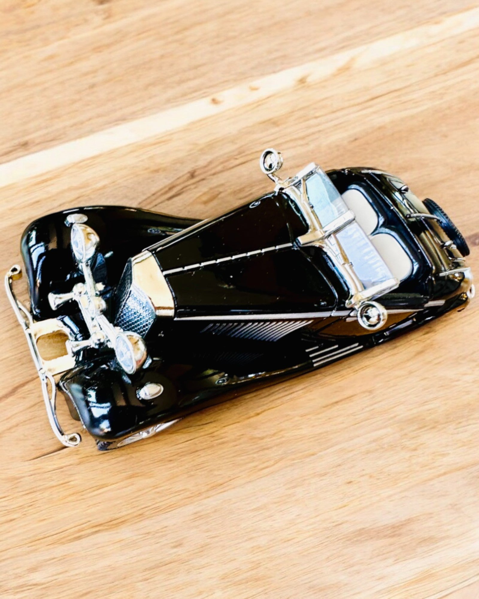 Modello in Miniatura di Auto Classiche Retrò - possibilità di personalizzazione come regalo con incisione, 3 varianti tra cui scegliere