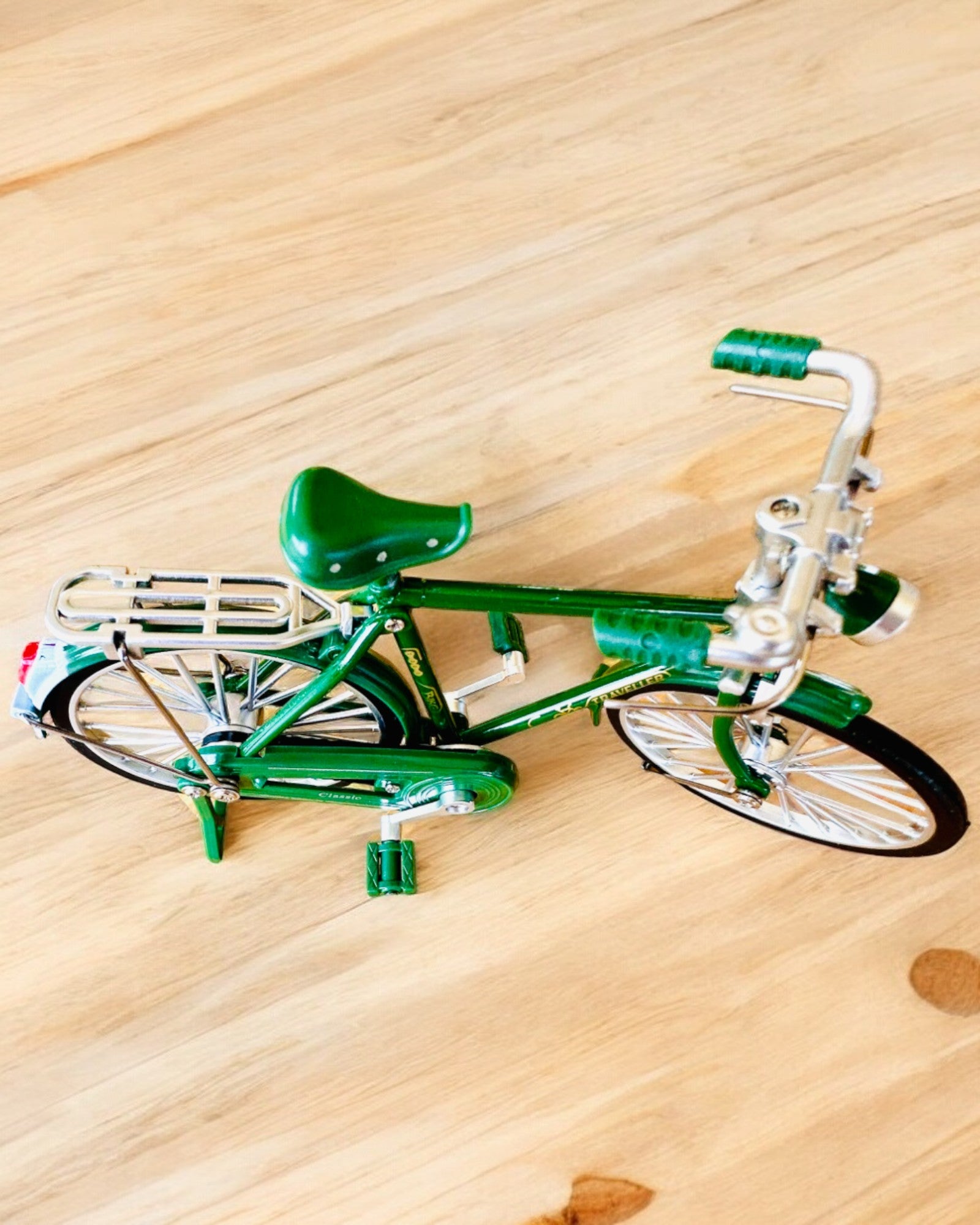 Modello di bicicletta "Retro Classic" - Miniatura con Incisione, ideale come regalo