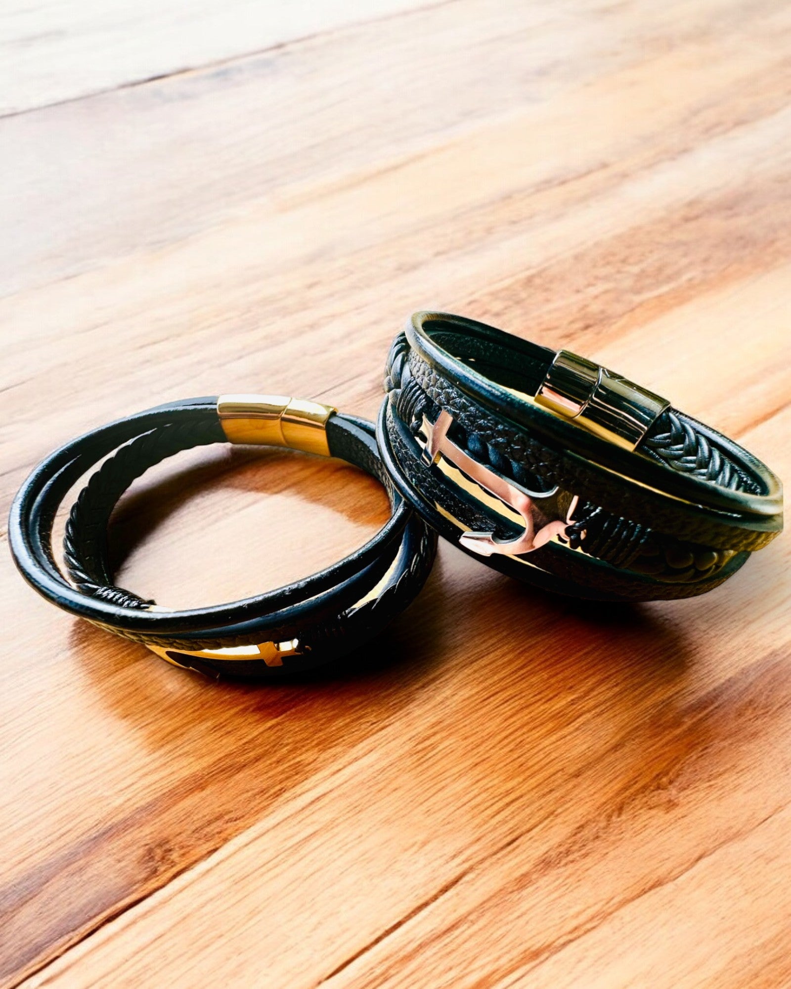 Bracciale maschile Ancora dell'Eleganza con opzione di incisione per regalo