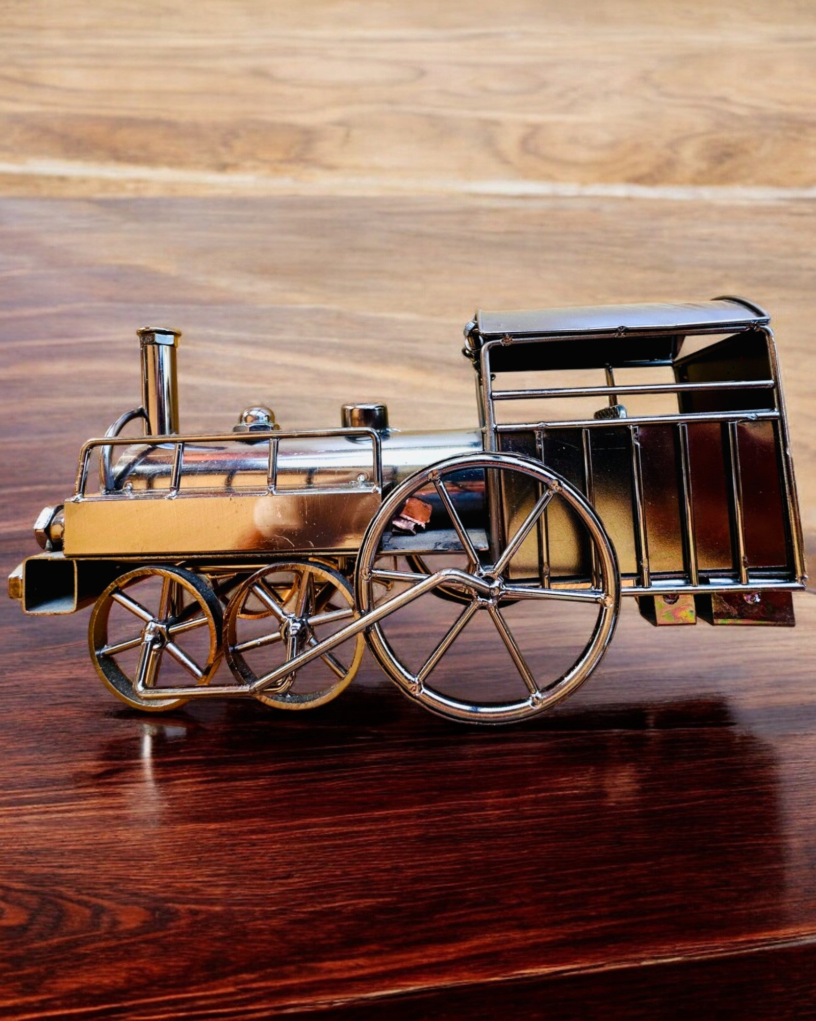 Locomotiva in ferro "Retro Express" – decorazione, modello, realizzata a mano con possibilità di incisione per regalo