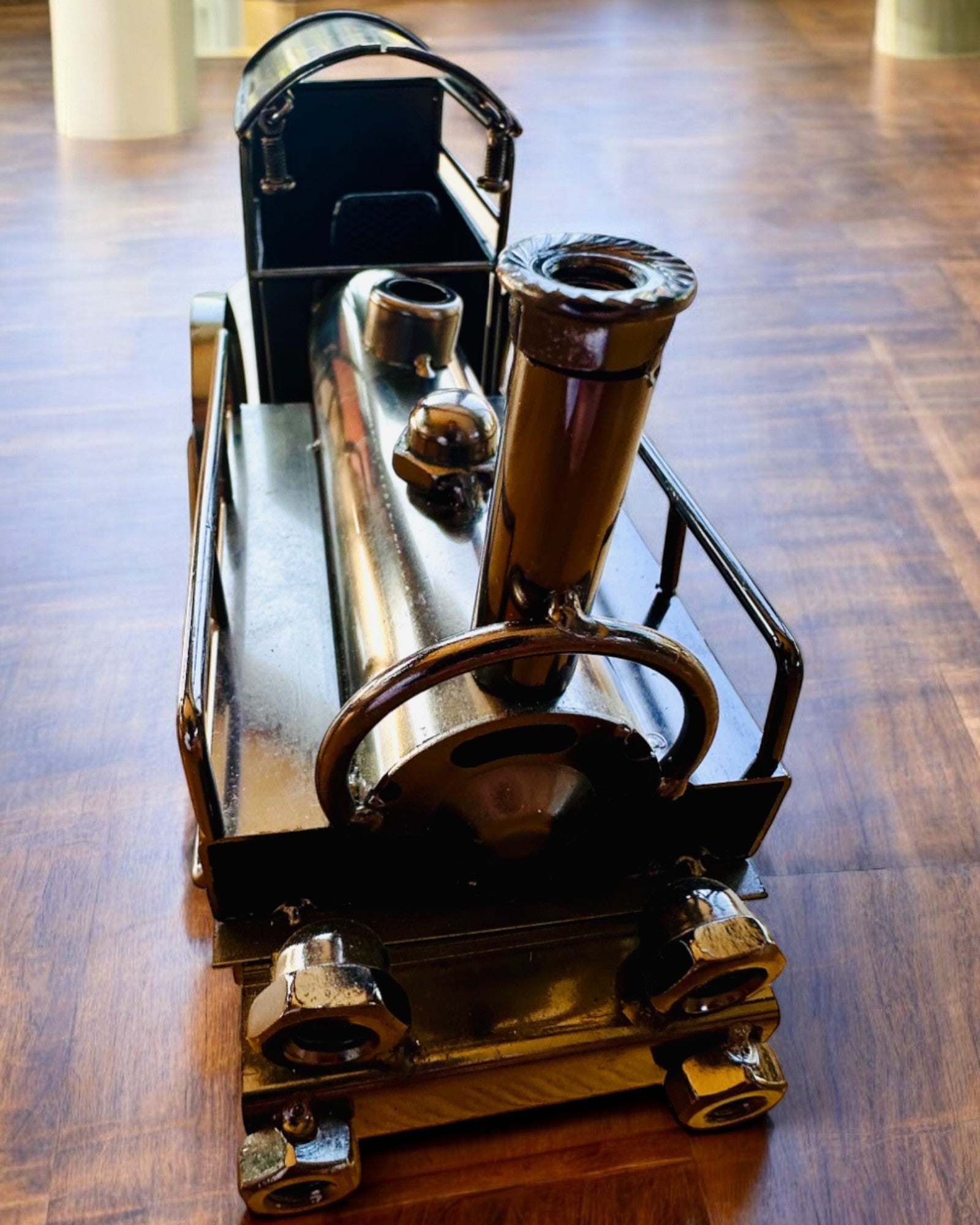 Locomotiva in ferro "Retro Express" – decorazione, modello, realizzata a mano con possibilità di incisione per regalo