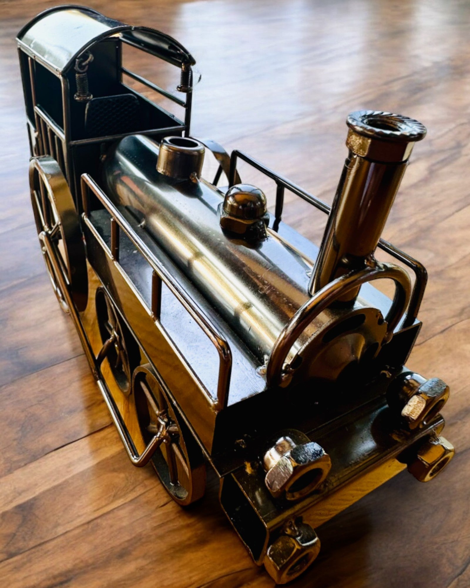 Locomotiva in ferro "Retro Express" – decorazione, modello, realizzata a mano con possibilità di incisione per regalo