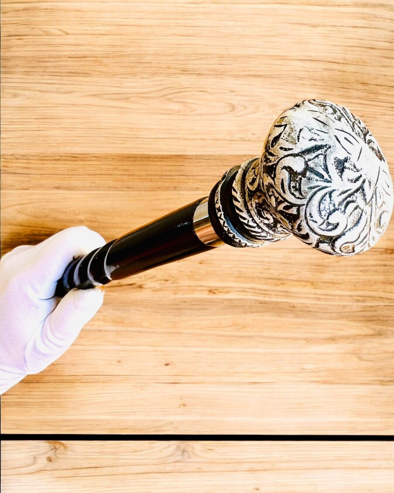 Bastone da passeggio "Bastone della Maestà" in legno, realizzato a mano, possibilità di incisione, 2 varianti disponibili