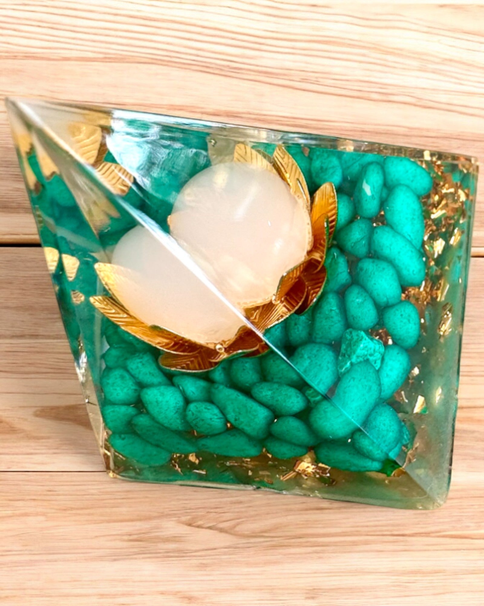 Piramide Energetica orgonite "Armonia del Tormalina"