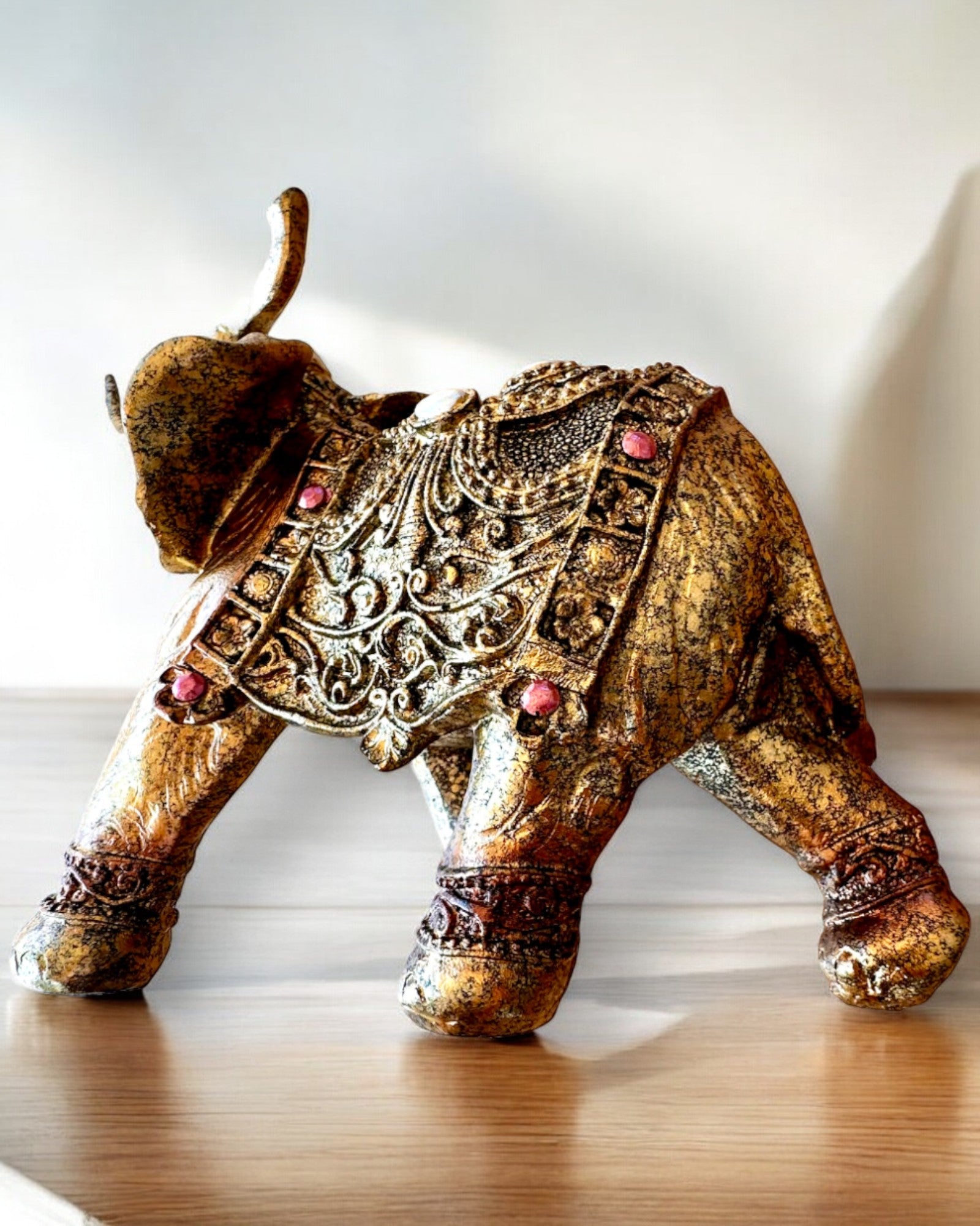 Elefante Reale con Possibilità di Incisione - Eleganza e Lusso, personalizzazione per regalo