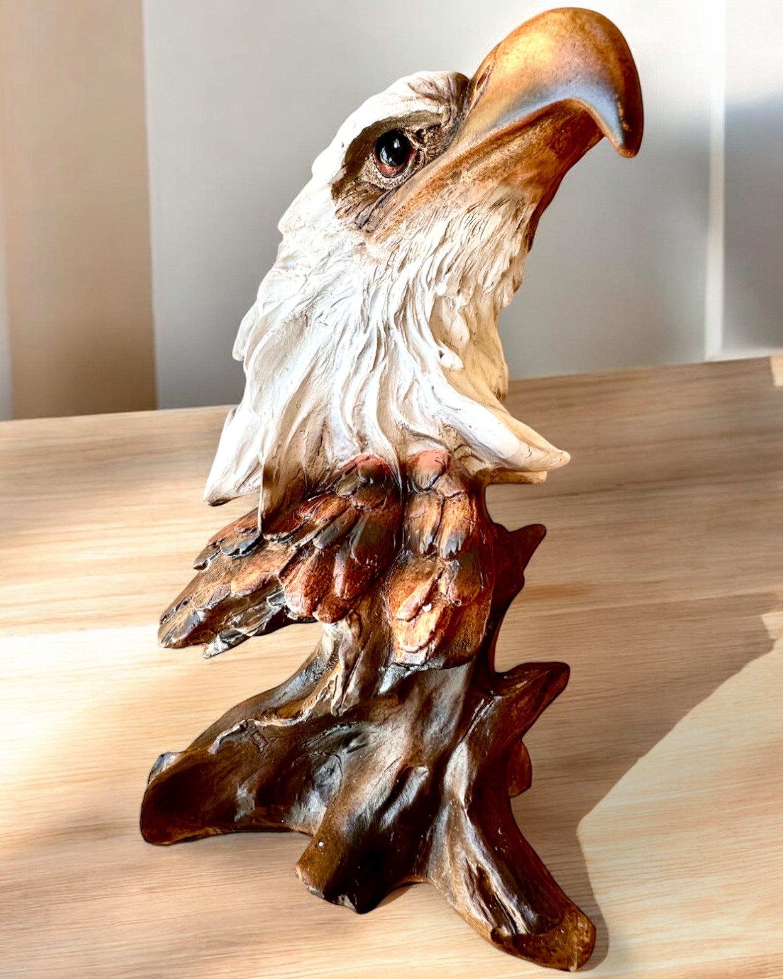 Aquila della Libertà Scultura in Resina con Possibilità di Incisione per regalo 26.5 cm di altezza