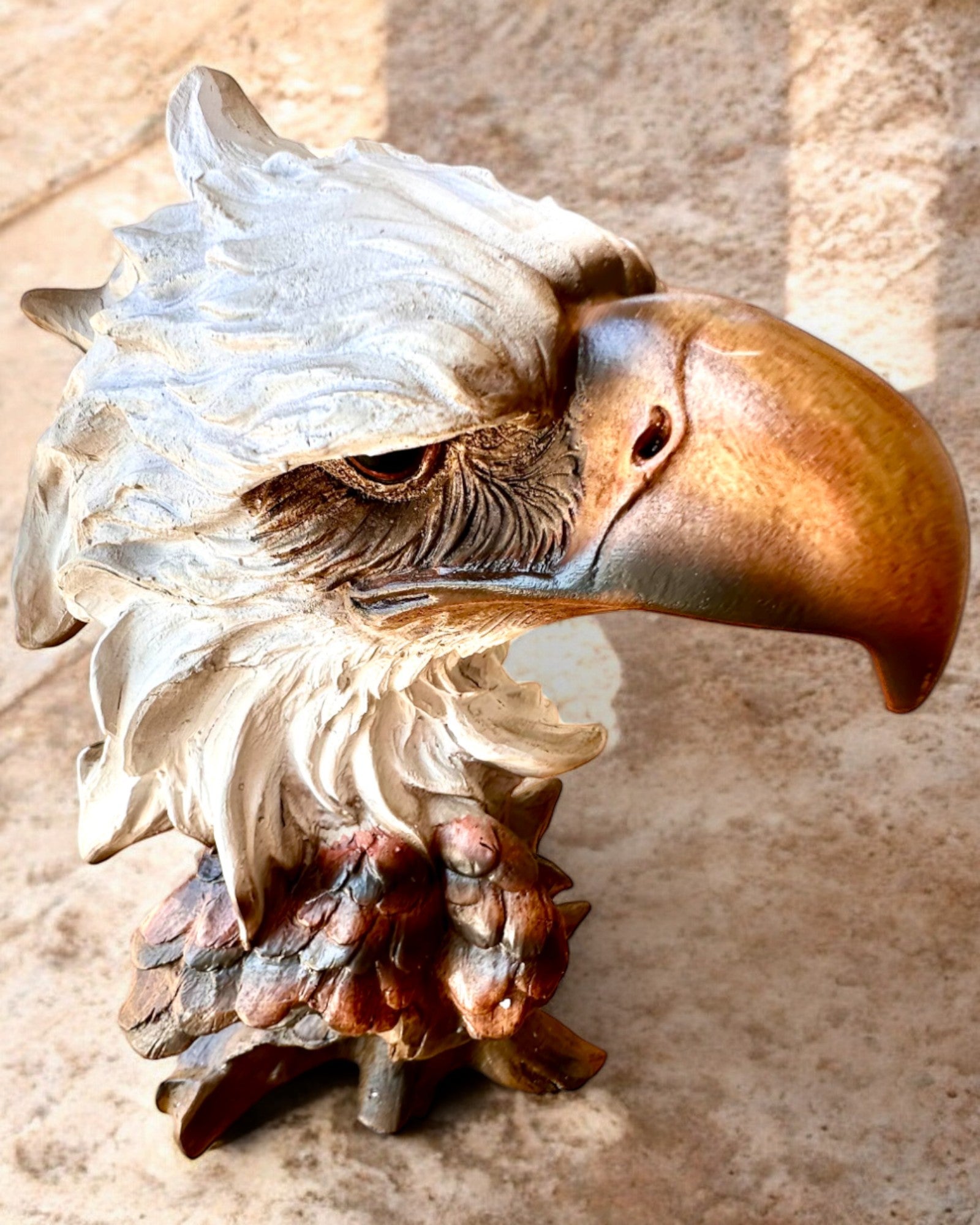 Aquila della Libertà Scultura in Resina con Possibilità di Incisione per regalo 26.5 cm di altezza