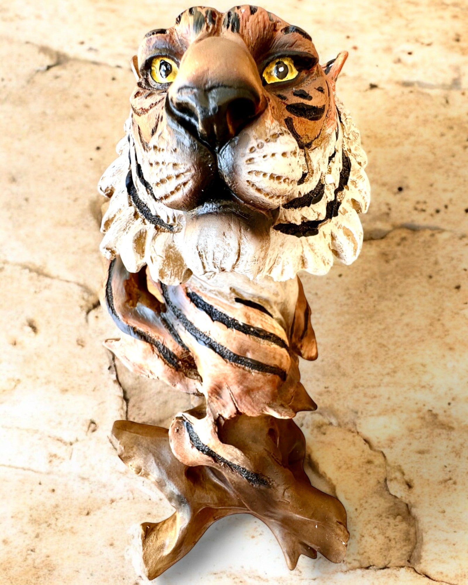 Statuetta "Tigre Re della Giungla" con Opzione di Incisione, figura di 29 cm di altezza, decorazione per regalo