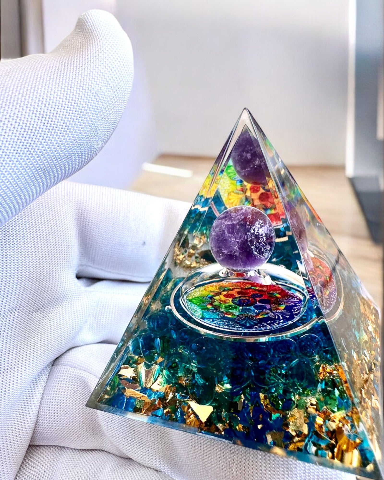 Piramide Energetica orgonite "Mystic Aura"