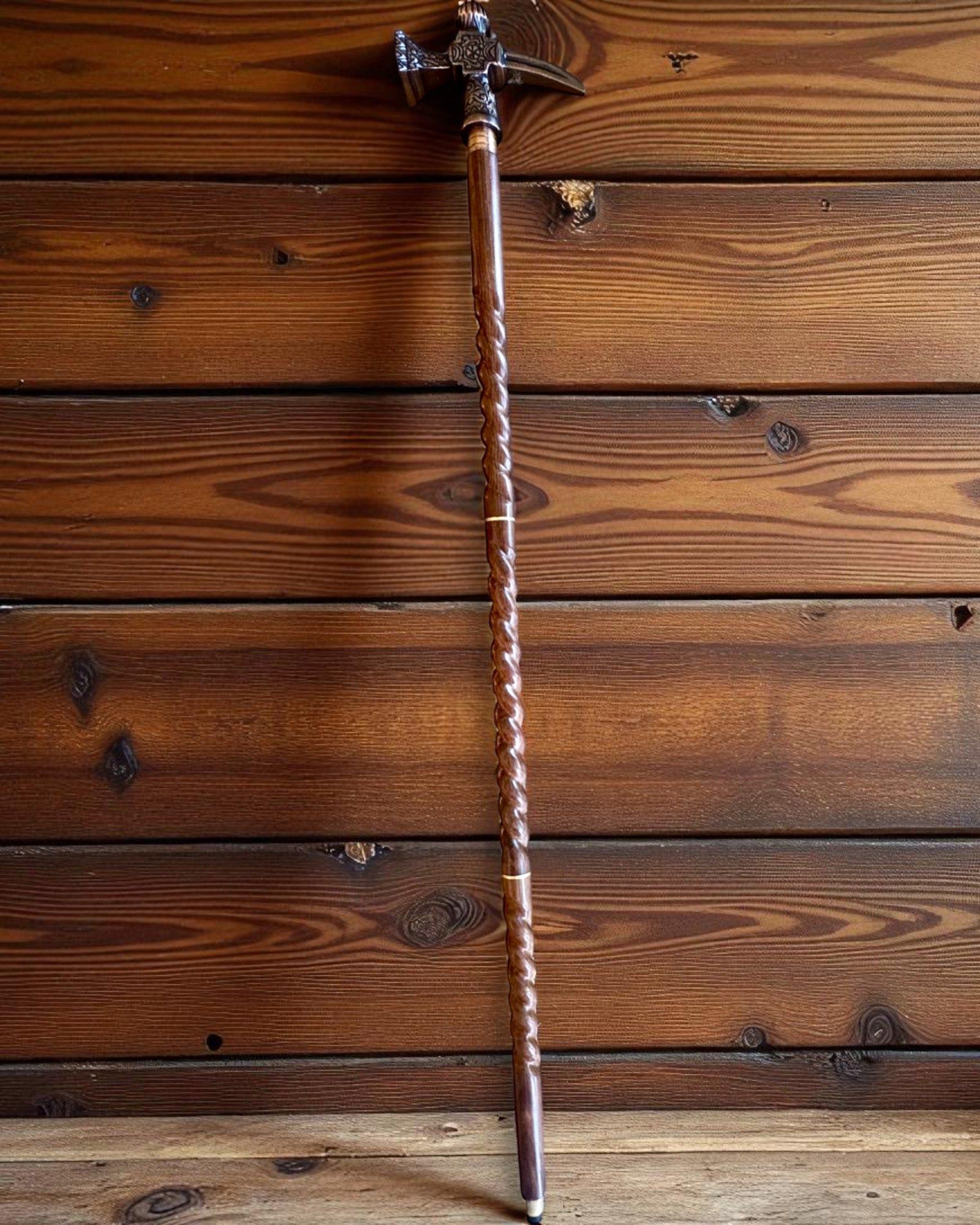 Bastone da passeggio - WIKING con testa a forma di martello da guerra, possibilità di personalizzazione con incisione per regalo