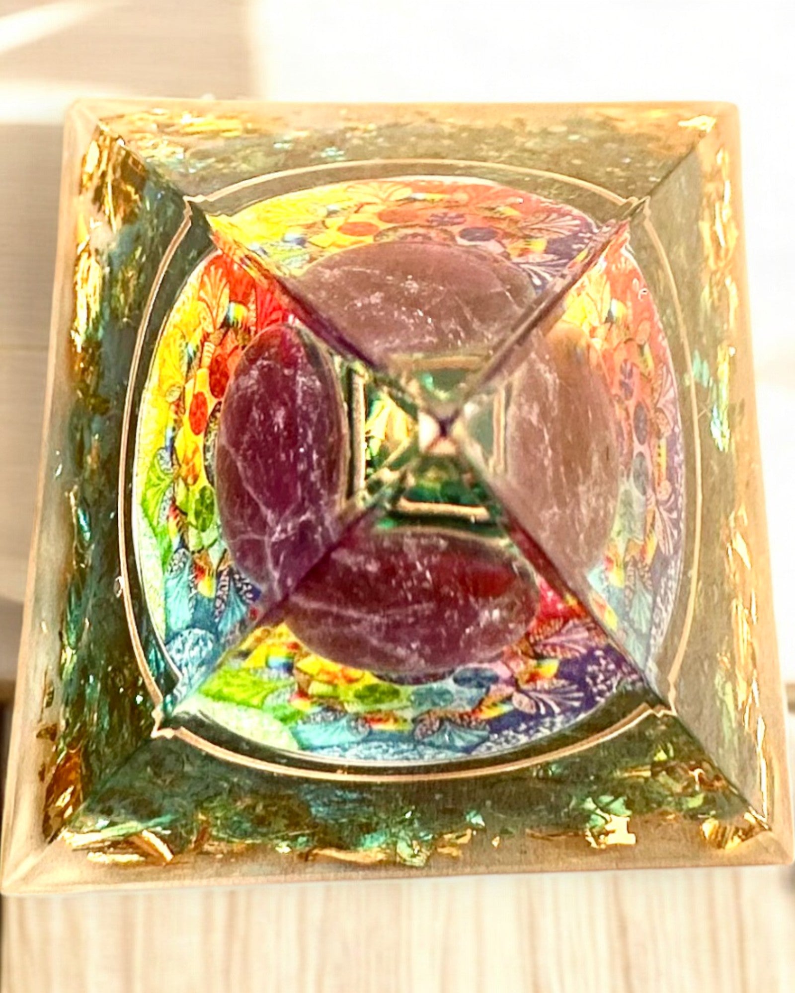 Piramide Energetica orgonite "Mystic Aura"