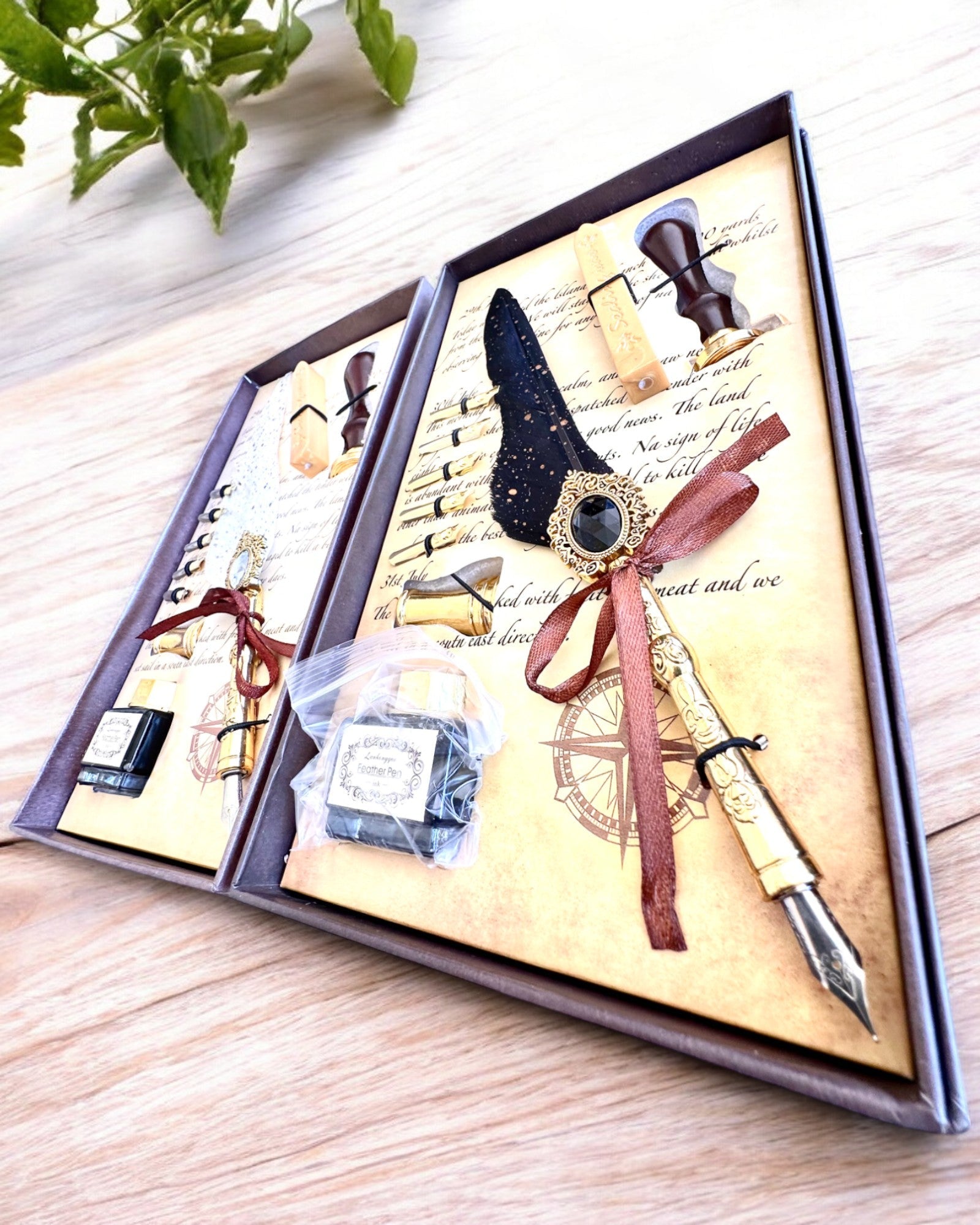 Set Calligrafico "Eleganza in Pratica" con Opzione di Incisione, per regalo. 2 varianti di colore a scelta