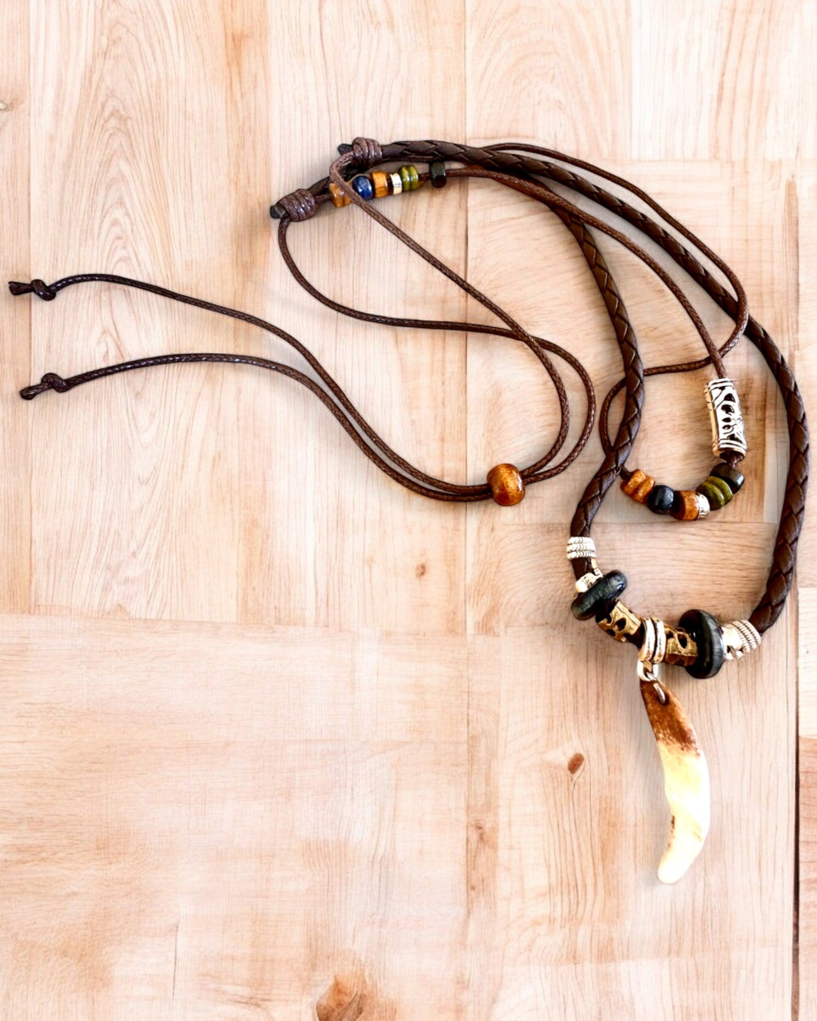 Wilczy Ząb - Collana del Potere - possibilità di personalizzazione con incisione per regalo