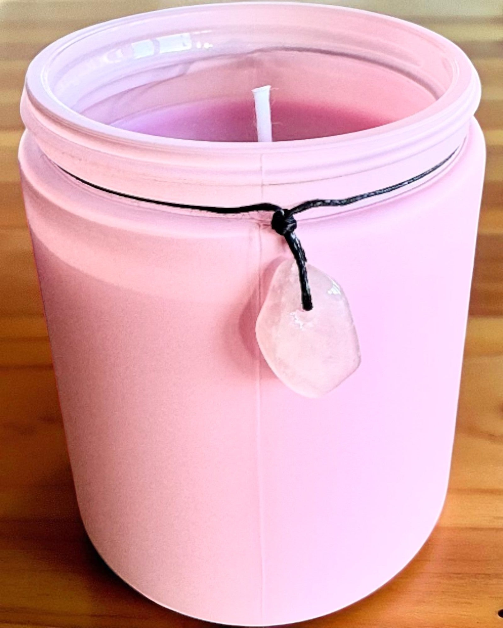 Candela di soia intenzionale Quarzo Rosa – amore, armonia e tranquillità del cuore, 250 ml, possibilità di personalizzazione per regalo