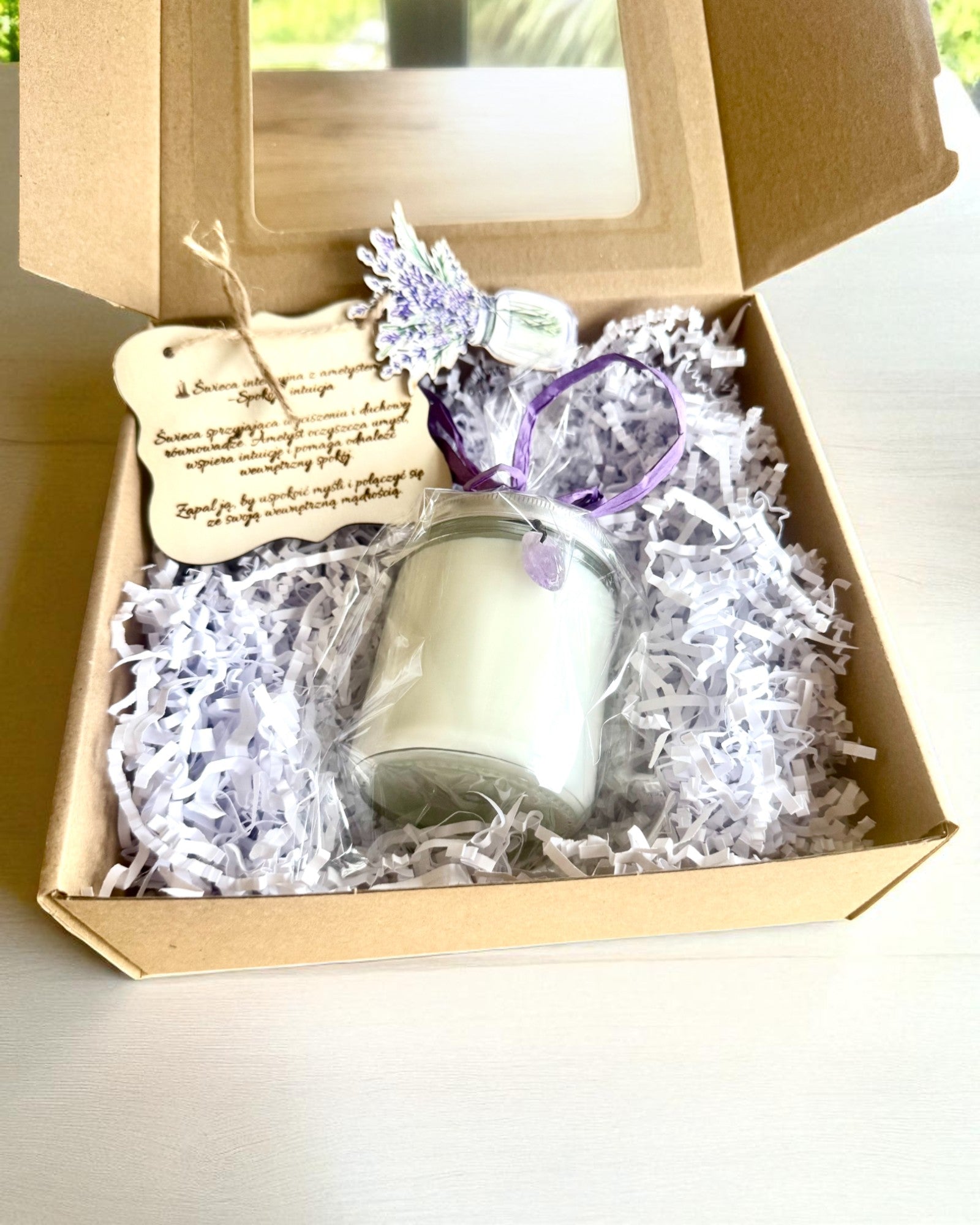 Candela di soia intenzionale Ametista – calma, armonia e purificazione, 250 ml, possibilità di personalizzazione per regalo