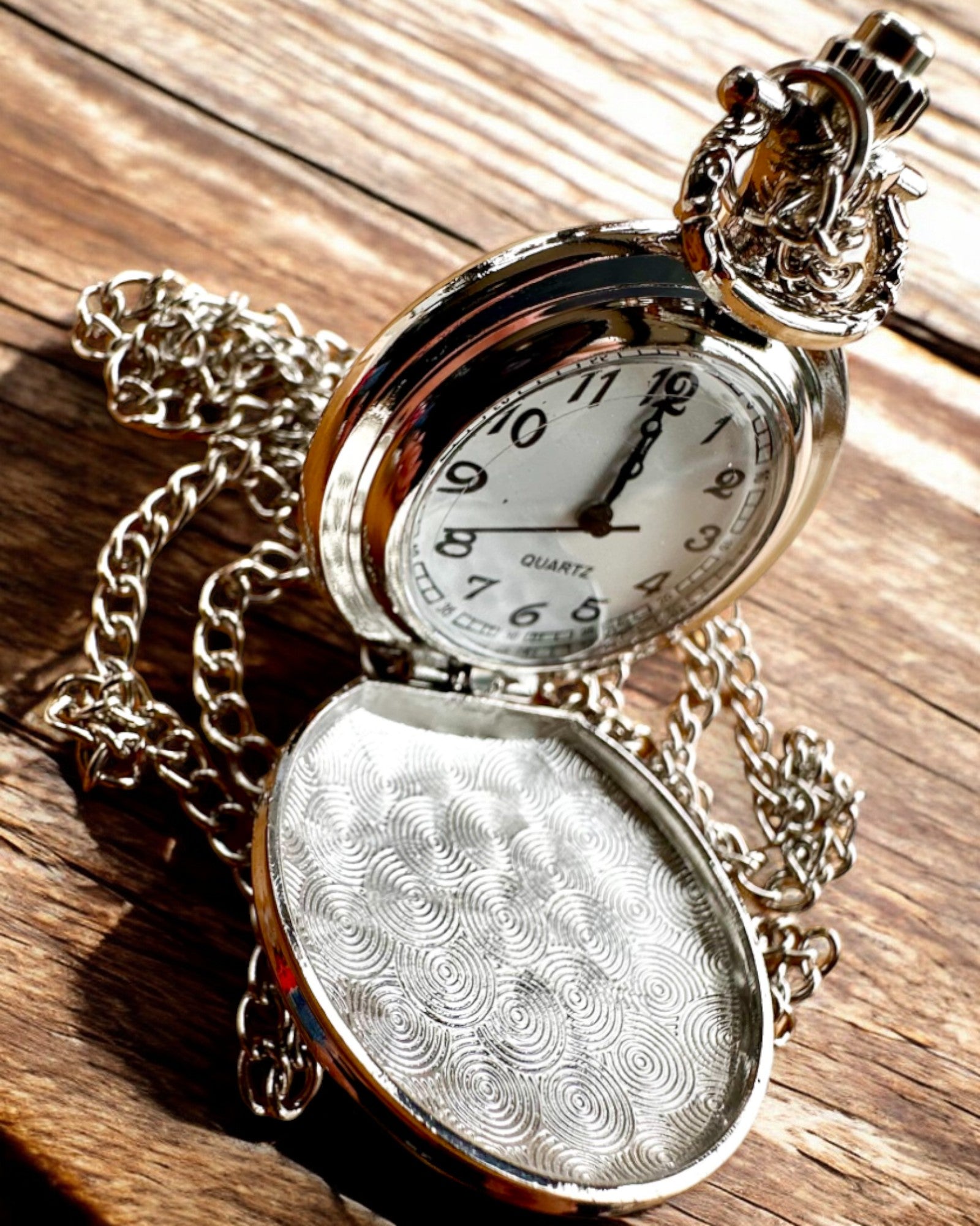 Orologio da Tasca "Gwiezdna Kotka" con Possibilità di Incisione, 2 varianti di colore disponibili