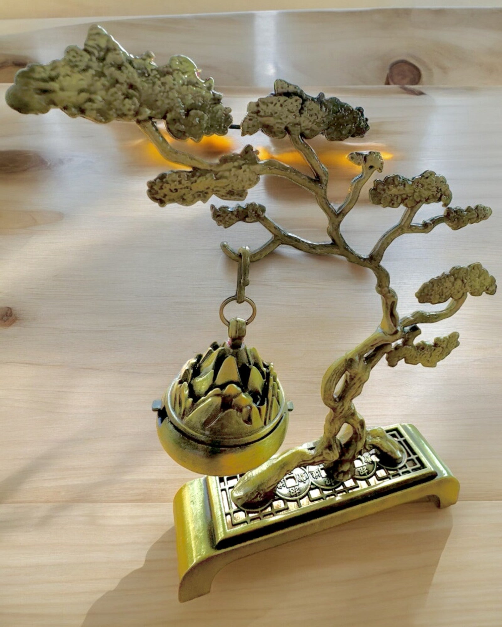 Elegante Supporto in Metallo per Incenso Bonsai - possibilità di personalizzazione con incisione per regalo