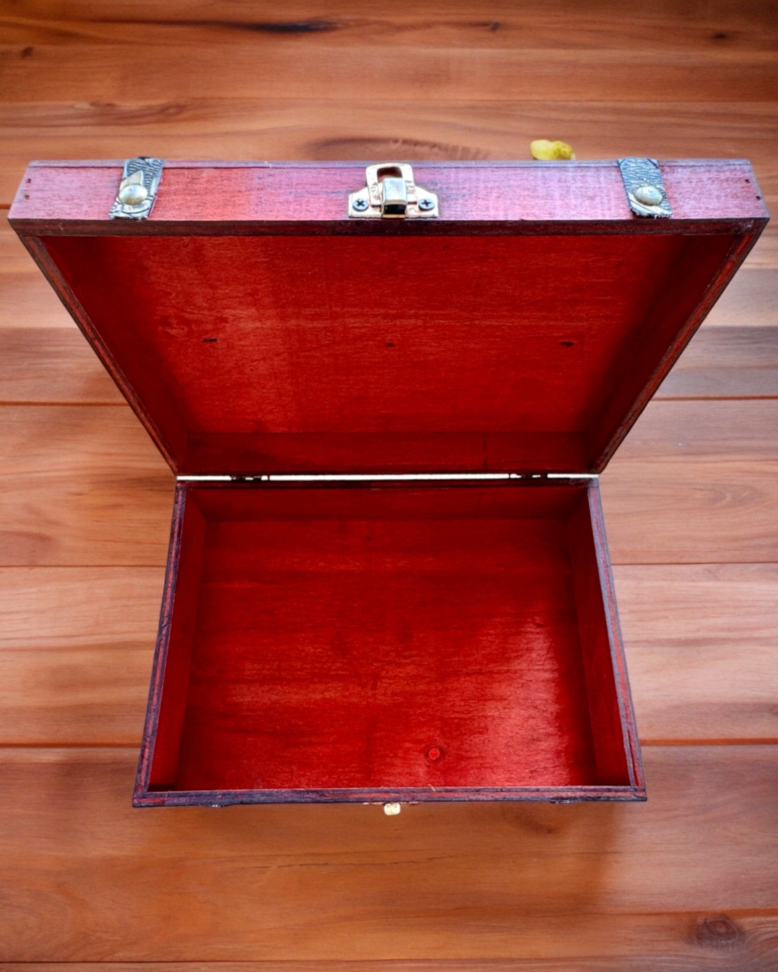 Antica Scatola di Legno con Possibilità di Incisione, 23 cm x 16 cm x 7,5 cm