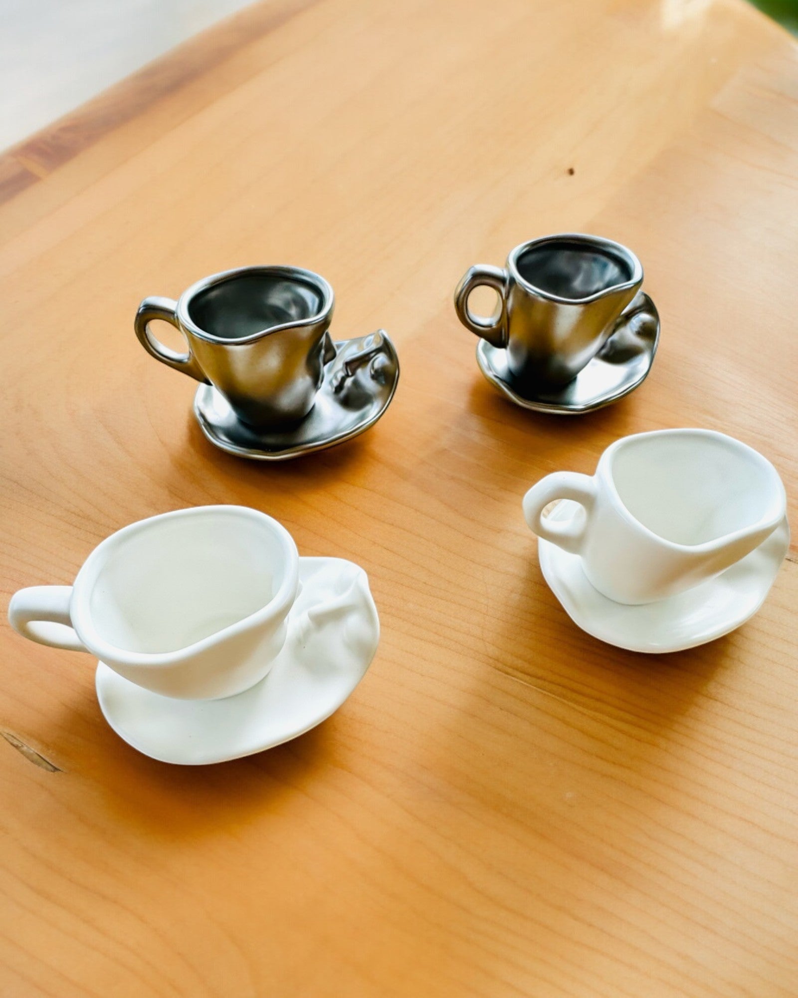 Eleganti Tazze in Ceramica "Maska" – Set di 2 pezzi - possibilità di personalizzazione con incisione per regalo