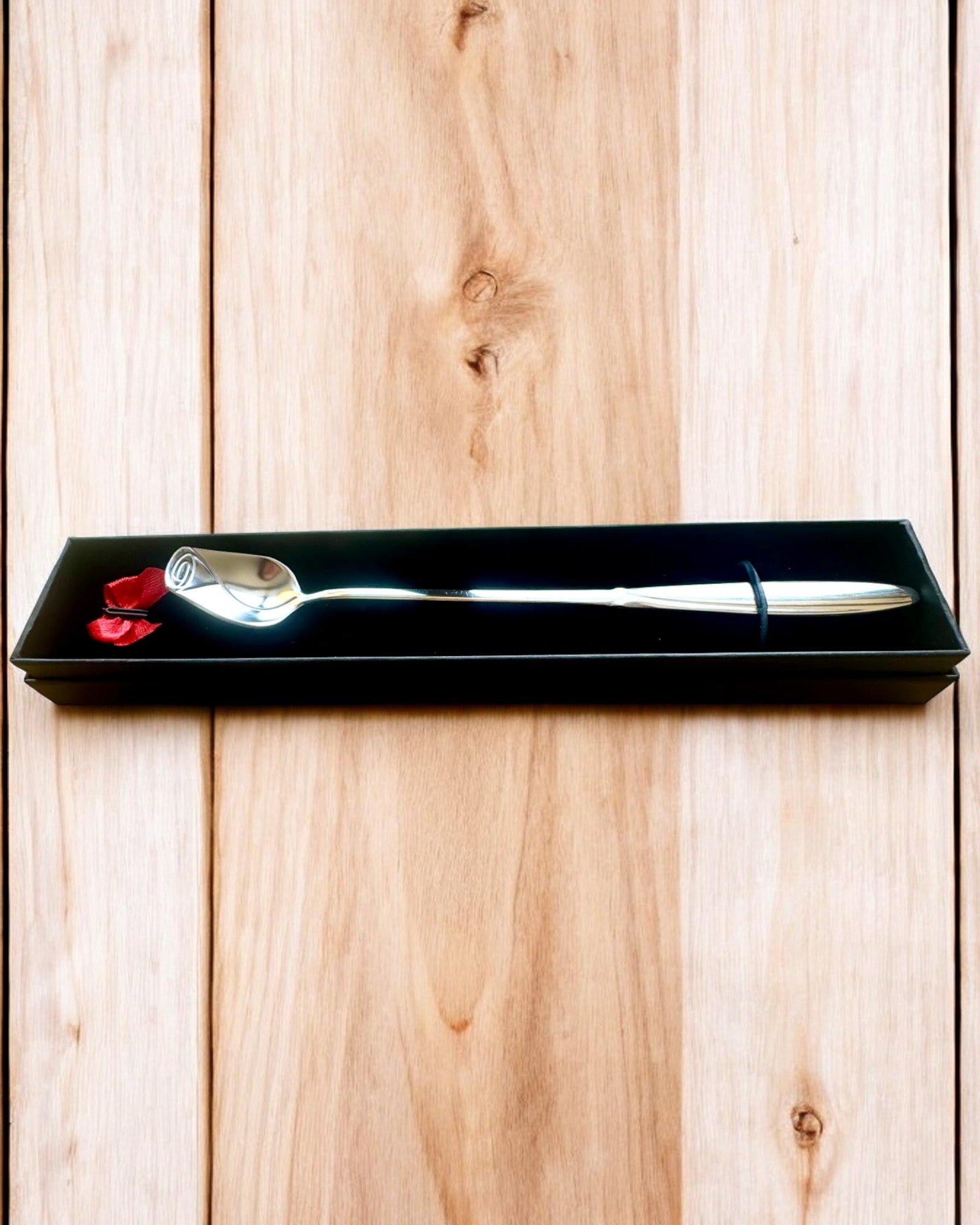 Cucchiaino Personalizzato Rosa con Opzione di Incisione per Regalo - 3 varianti di colore disponibili