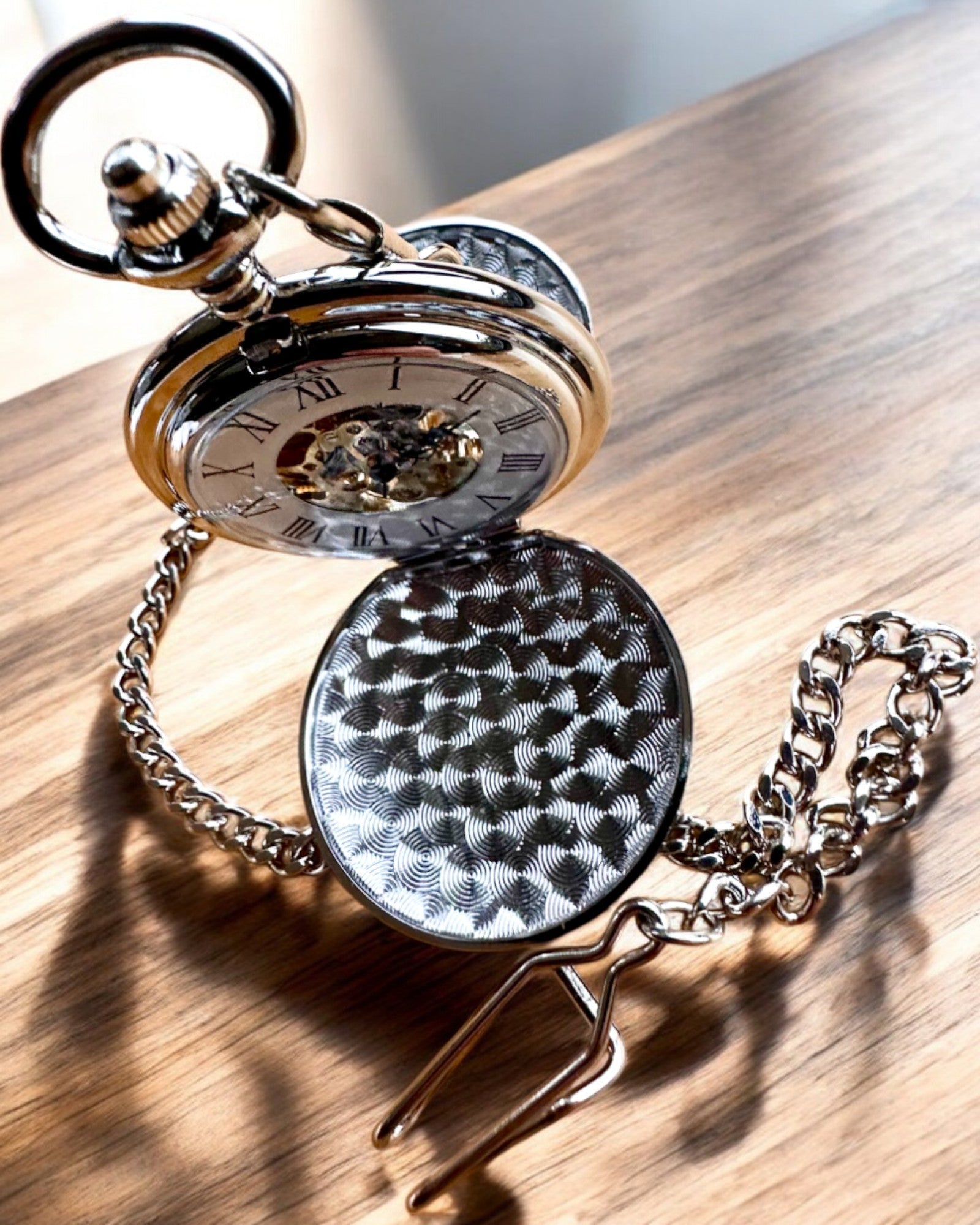 Orologio da Tasca Meccanico Classico con Doppio Coperchio, Manuale, Colore Argento