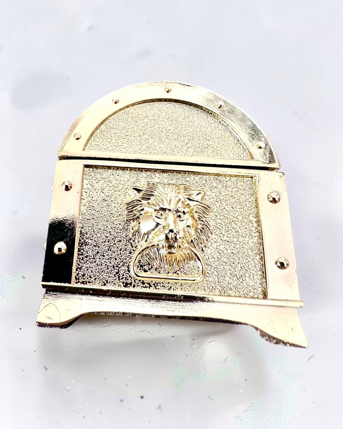 Scrigno del Tesoro Metallico Retrò con Incisione - Scatola Argentata 7x5x5 cm