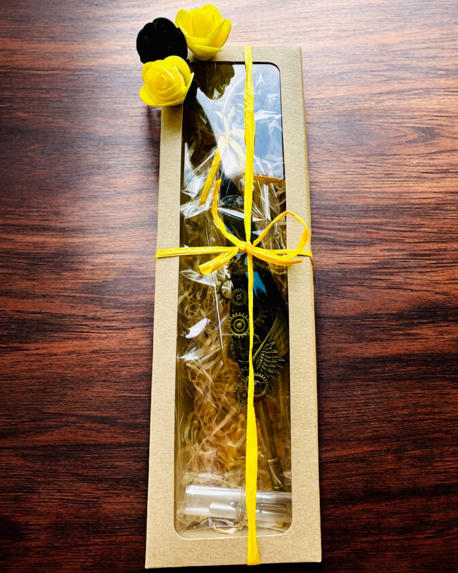 Penna Calligrafica "Eleganza Steampunk" con Piuma di Tacchino - Fatto a Mano 5 varianti tra cui scegliere, personalizzazione con incisione per regalo