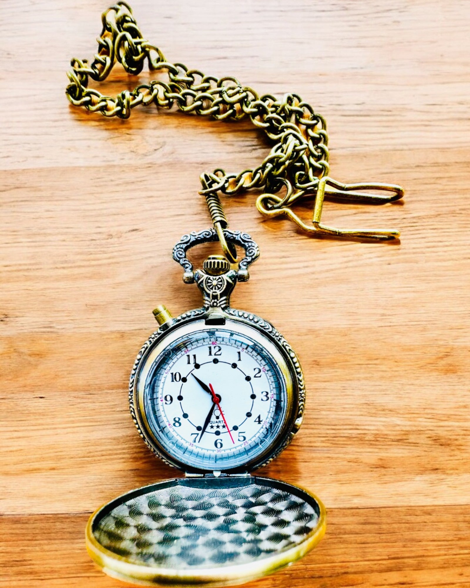 Orologio da Tasca "Motocyklowy Elegancik 2" – Incisione per regalo, 3 varianti di colore