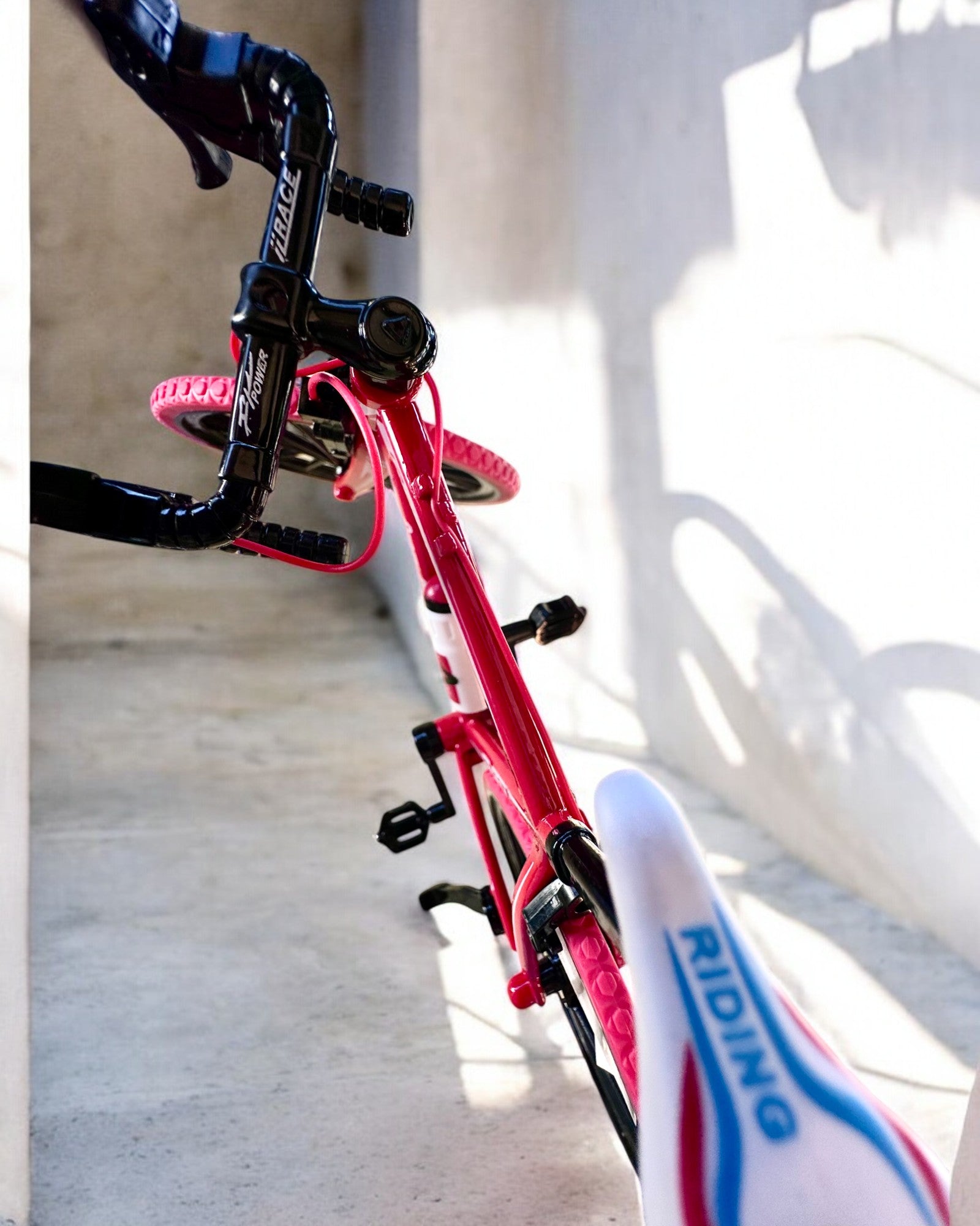 Modello in Miniatura di Bicicletta Rossa in Metallo "SpeedMaster" personalizzazione con incisione per regalo, 2 varianti di colore