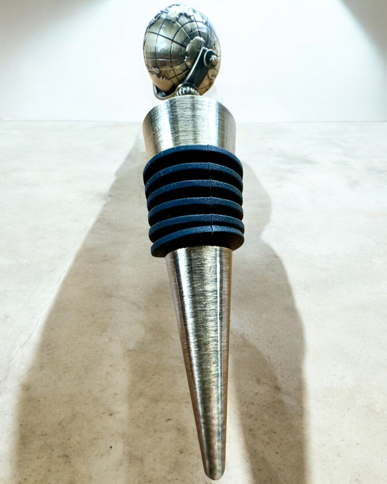 GloboStop - Tappo per Vino con Incisione, possibilità di personalizzazione con incisione per regalo