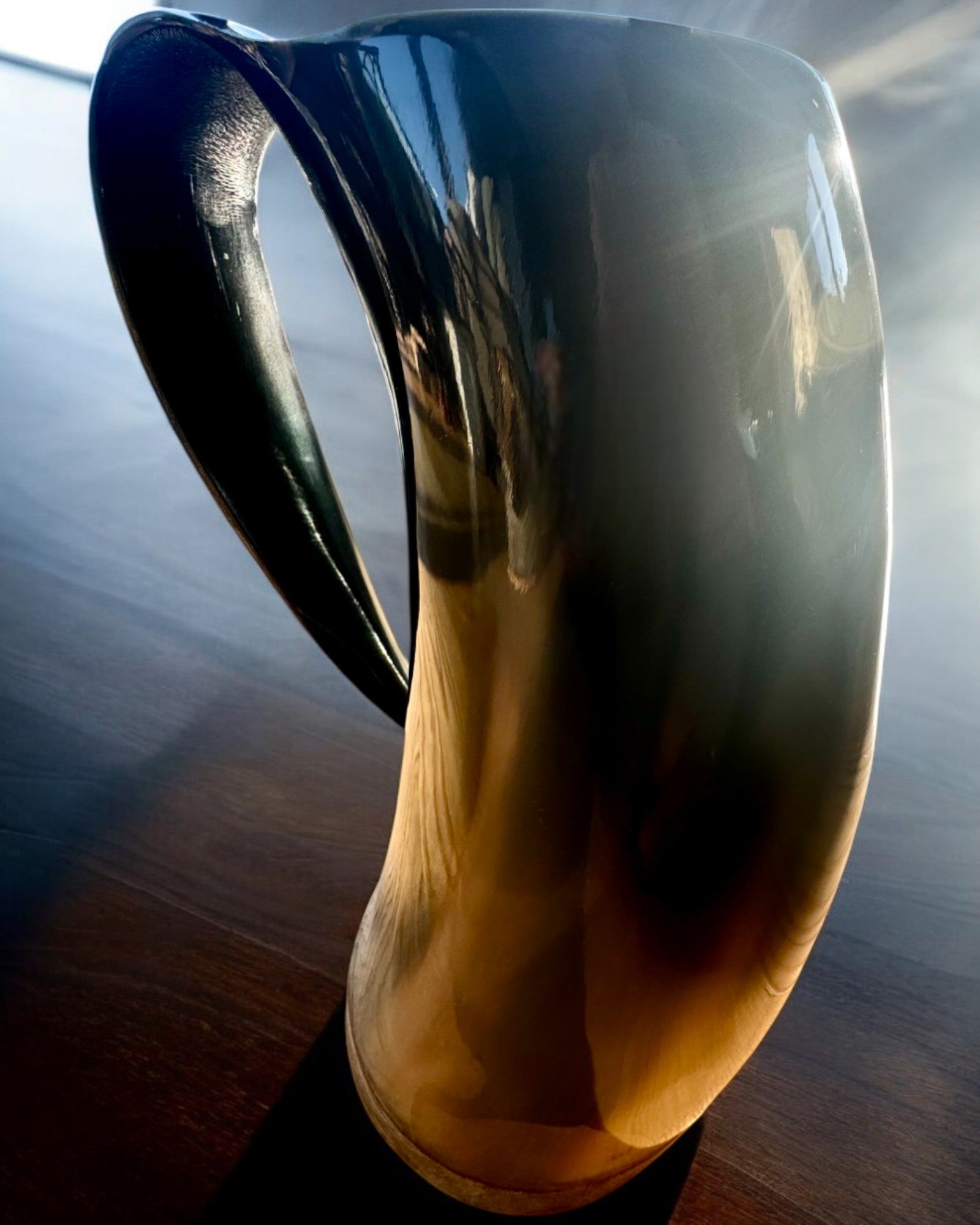 Compatto, 350 ml, Boccale Intagliato Capolavoro con possibilità di personalizzazione con incisione - 2 varianti di colore