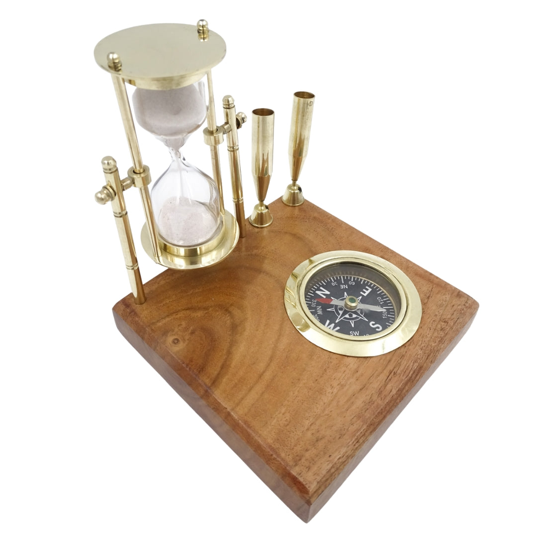Set da scrivania retrò con clessidra e bussola