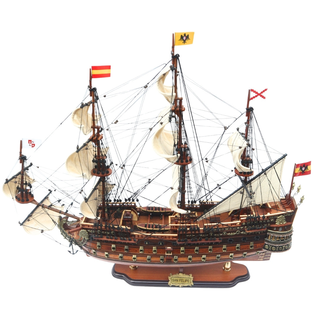 Modello del veliero San Felipe da 80 cm, con possibilità di personalizzazione tramite incisione