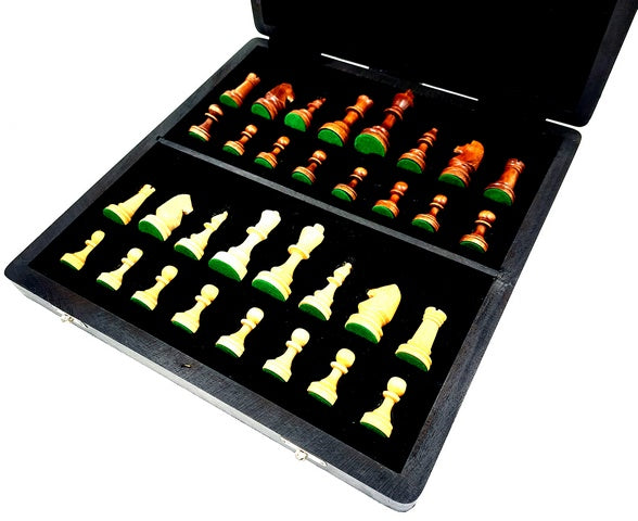 Elegante set da scacchi in legno e metallo 33x33 cm con possibilità di incisione personalizzata