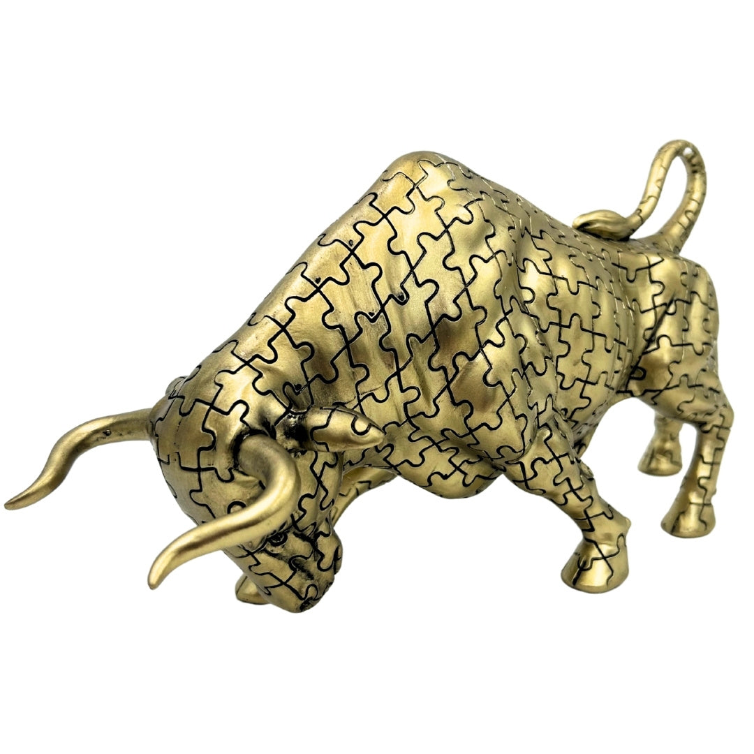 Statuetta decorativa Toro dorato con possibilità di incisione - elegante simbolo di forza e ricchezza, 33,3 cm, polyresina