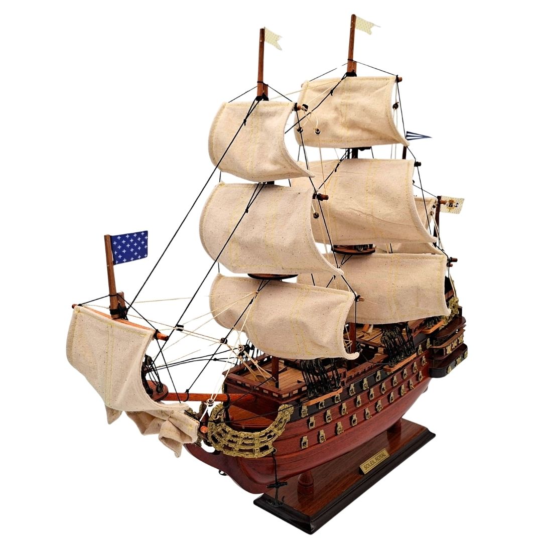 Modello assemblato del veliero Soleil Royal da 46 cm - Realizzato a mano in legno esotico con possibilità di personalizzazione tramite incisione
