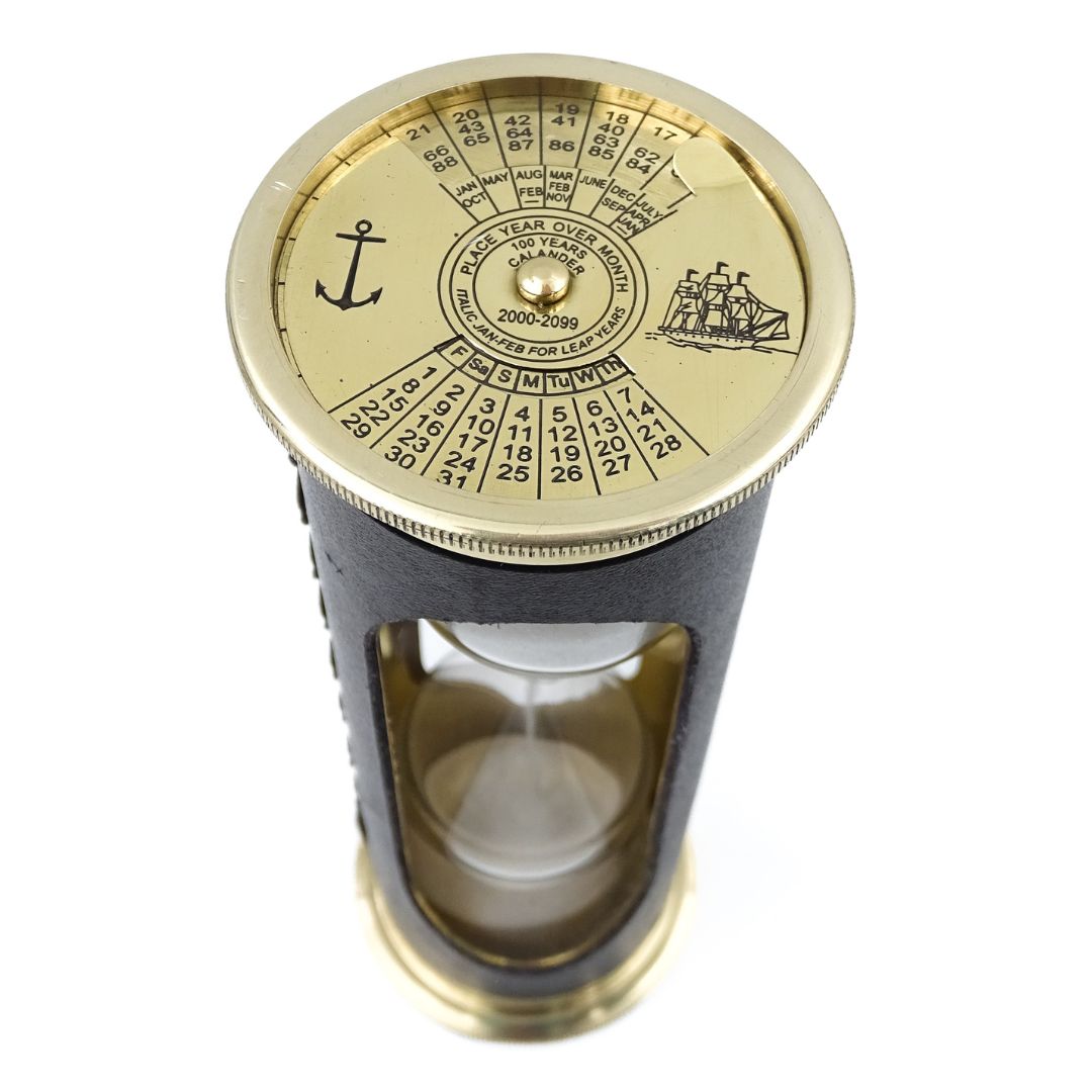 Clessidra da 5 minuti con orologio mondiale e calendario perpetuo in custodia di pelle