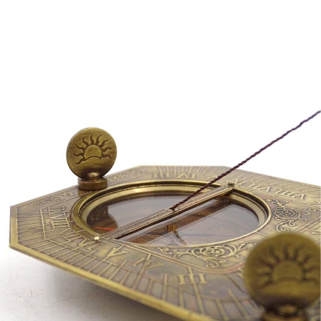 Orologio solare con bussola retrò in scatola di legno con possibilità di personalizzazione incisione