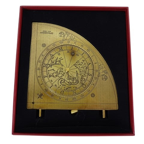 Quadrante Solare in Ottone Gunter H39 con base in legno, possibilità di personalizzazione incisa, regalo ideale per appassionati di astronomia, altezza 17 cm, elegante confezione regalo