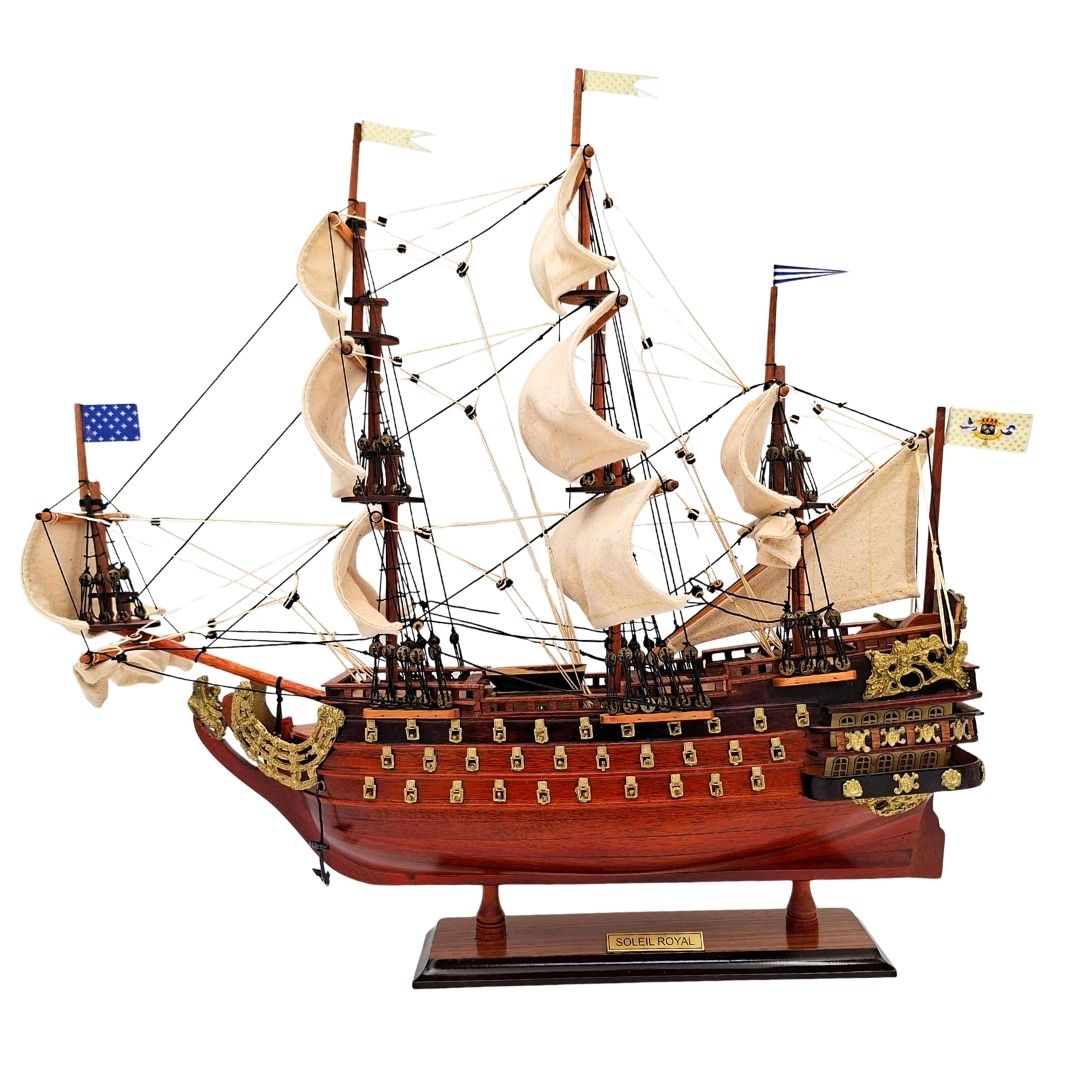 Modello assemblato del veliero Soleil Royal da 46 cm - Realizzato a mano in legno esotico con possibilità di personalizzazione tramite incisione