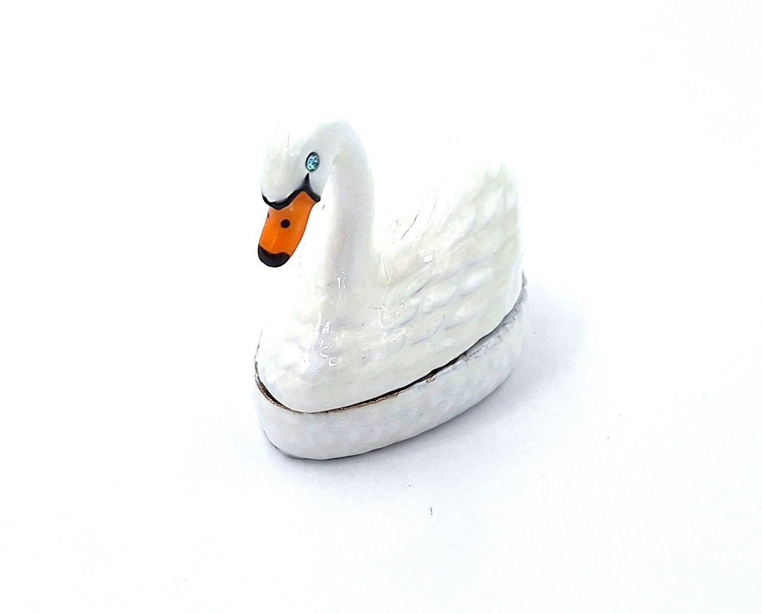 Elegante scatola regalo in metallo a forma di cigno con possibilità di personalizzazione tramite incisione, bianco e oro, ideale per conservare gioielli - dimensioni 5x3,7x2,7 cm