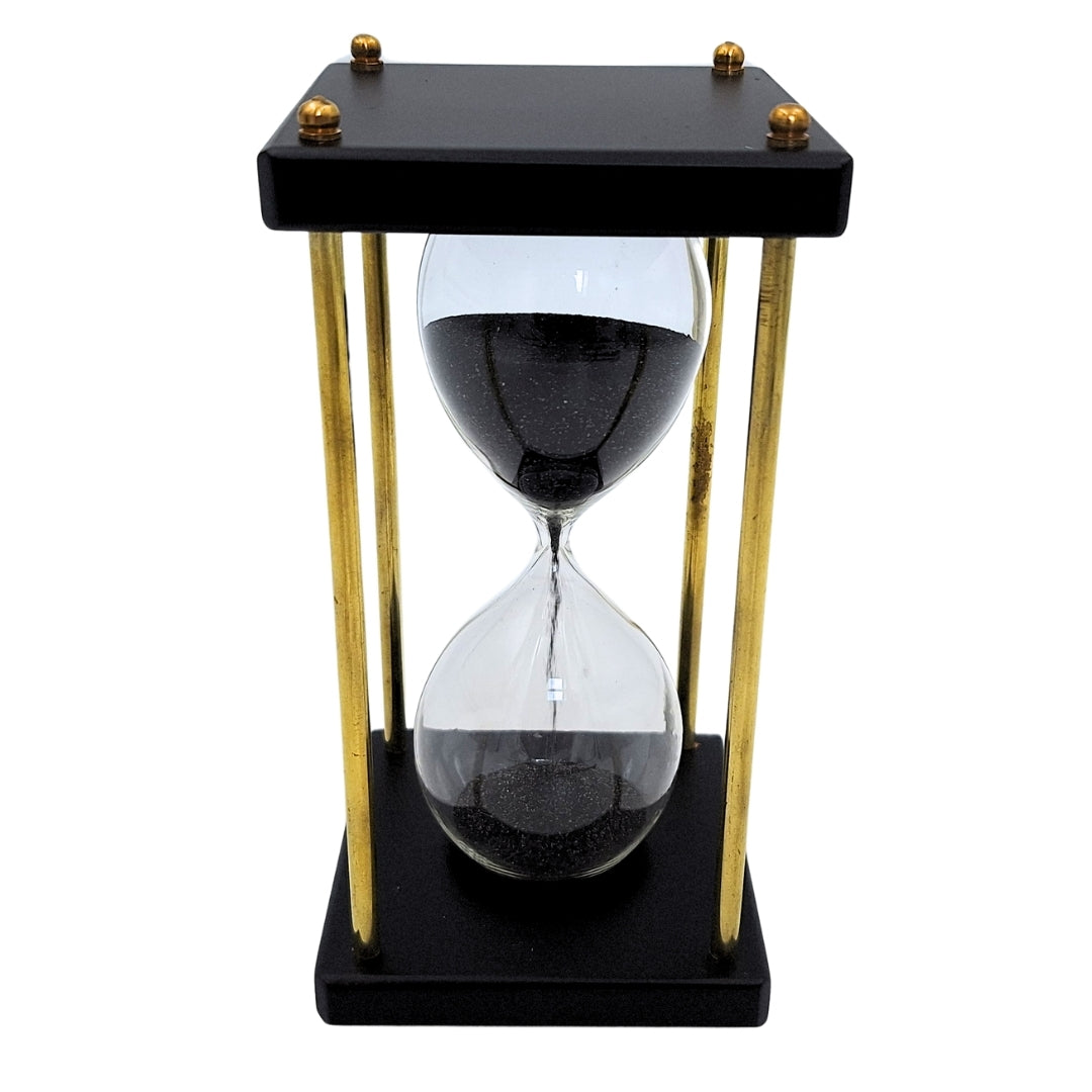 Clessidra in ottone e legno 5 minuti con sabbia nera con possibilità di personalizzazione con incisione – elegante decorazione retrò da regalo alta 16 cm