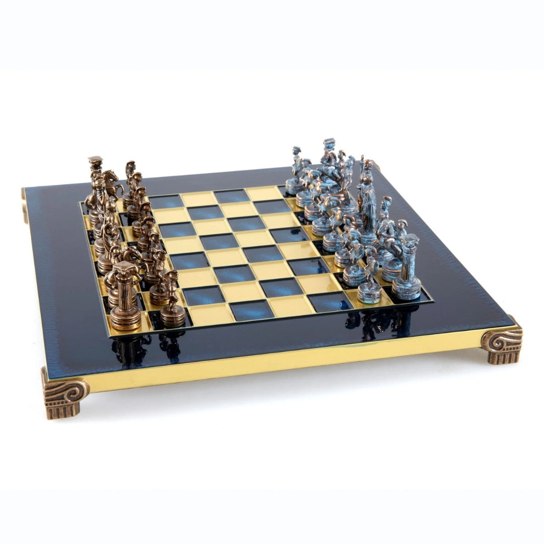 Scacchi in ottone 28 x 28 cm con incisione personalizzata – Regalo esclusivo per scacchisti, finitura a mano di alta qualità, colore antico con scacchiera blu navy e oro