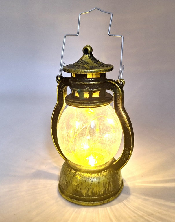Lampada da notte LED a forma di lampada a petrolio con possibilità di personalizzazione tramite incisione, ideale come regalo - altezza 12,6 cm, larghezza 5,8 cm, certificato CE